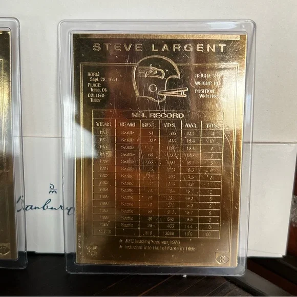 Danbury Mint 22kt Gold Football Legend Cards - Picture 6 of 6